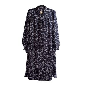 Vintage Chic Navy Blue Flowery Dot Dress